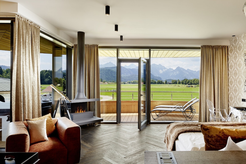 Suite schau Ludwig photo