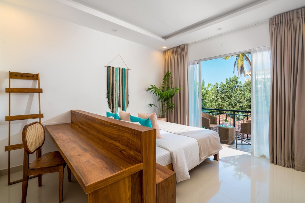 Deluxe Double Room, Garden View