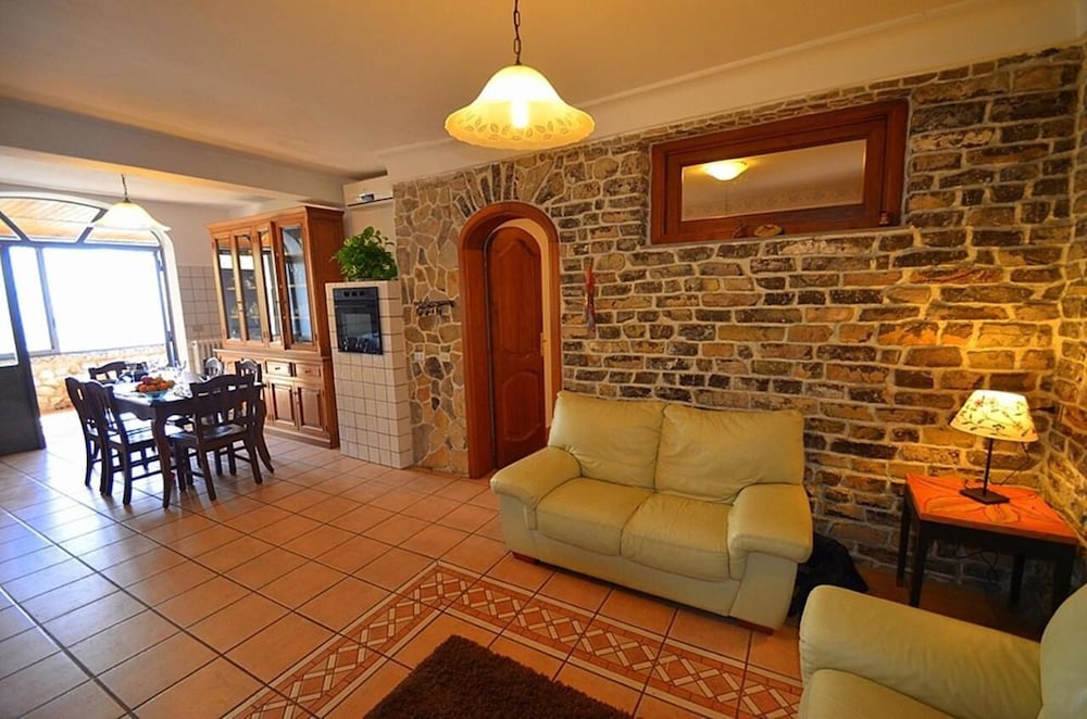 Panoramic Villa photo 2
