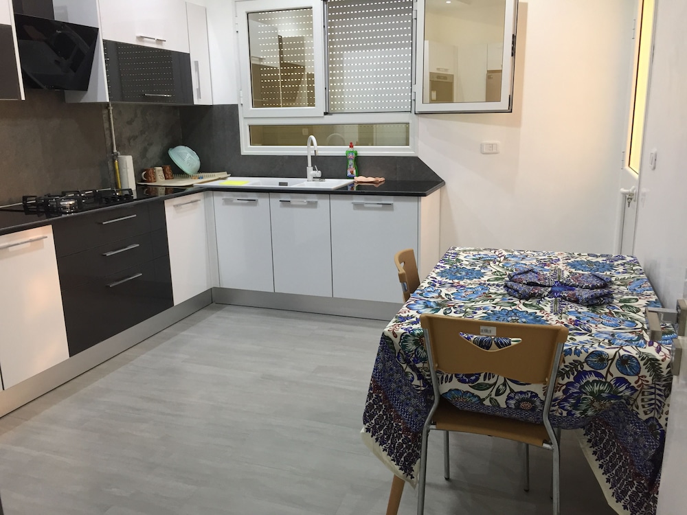 Deluxe Condo, 2 Bedrooms, Beach View, Beachfront photo 3
