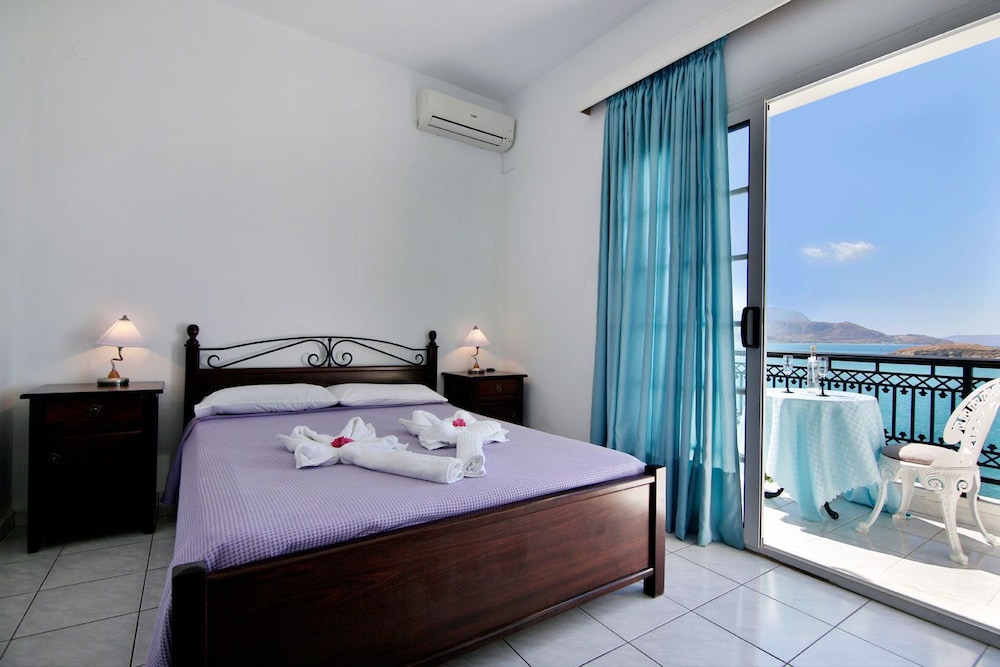 Apartment, 3 Bedrooms, 2 Bathrooms