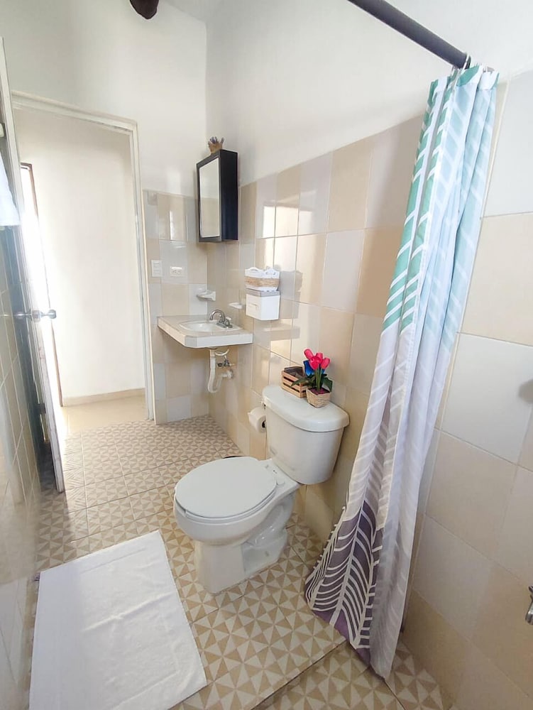 Family Quadruple Room photo 2