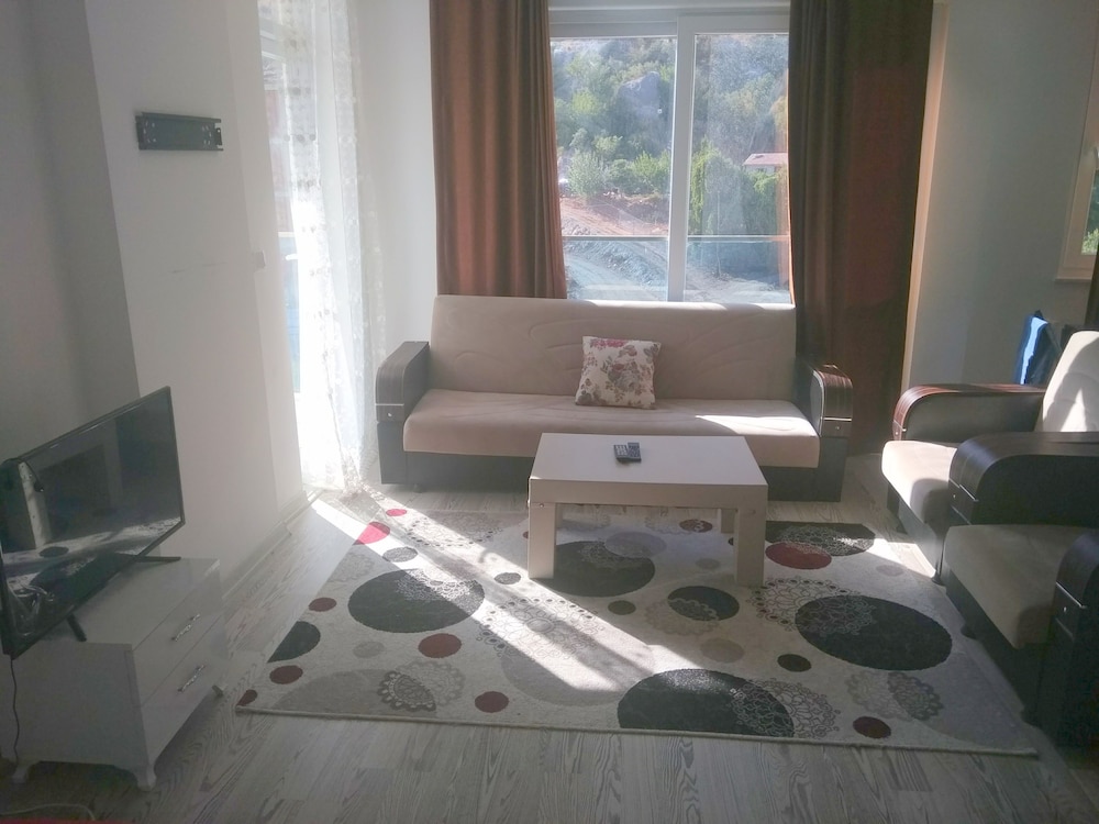 Apartment, 1 Bedroom, Pool View photo 2