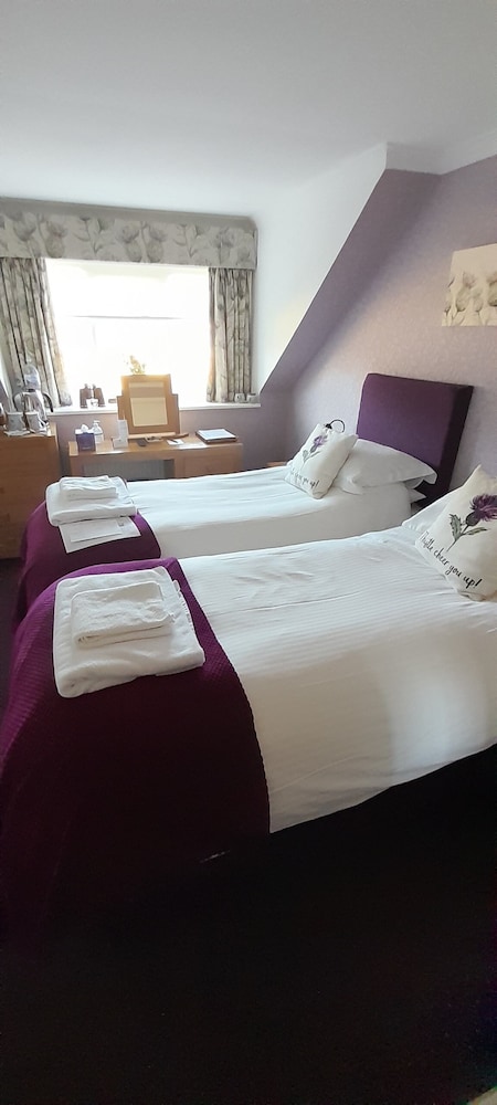 Double Or Twin Room - Photo 10