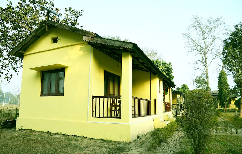 Standard Triple Room, Private Bathroom, Garden View