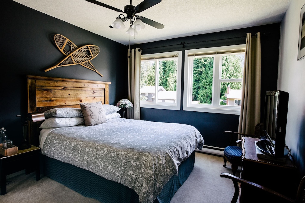 Family Room, Multiple Beds (Minimum check-in age for child is 5) photo 1