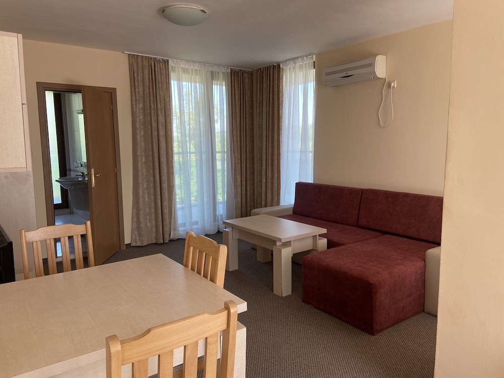Superior Apartment photo 1