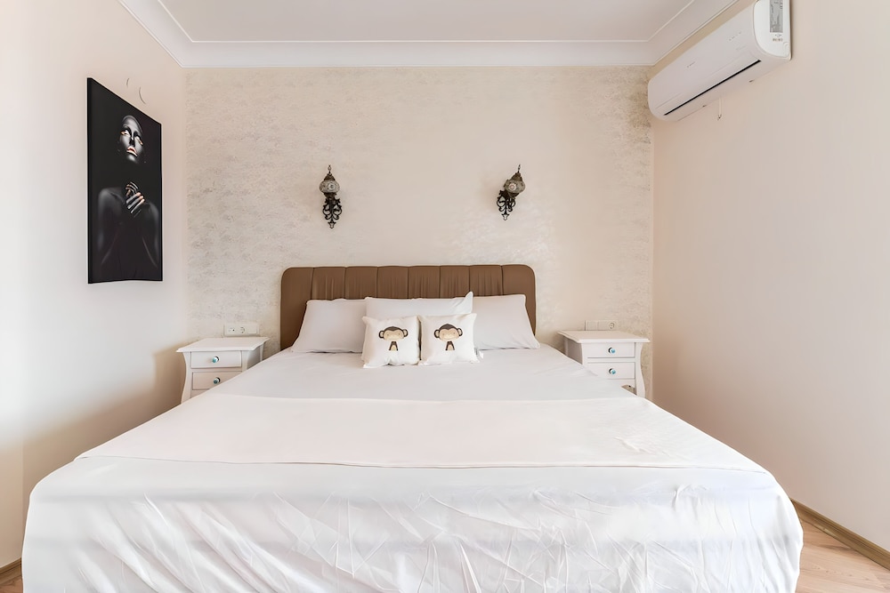 Royal Villa, Multiple Bedrooms, Non Smoking, Sea View photo 1