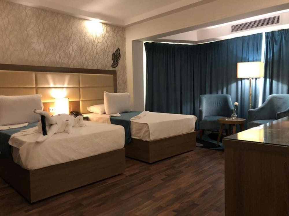 Available room