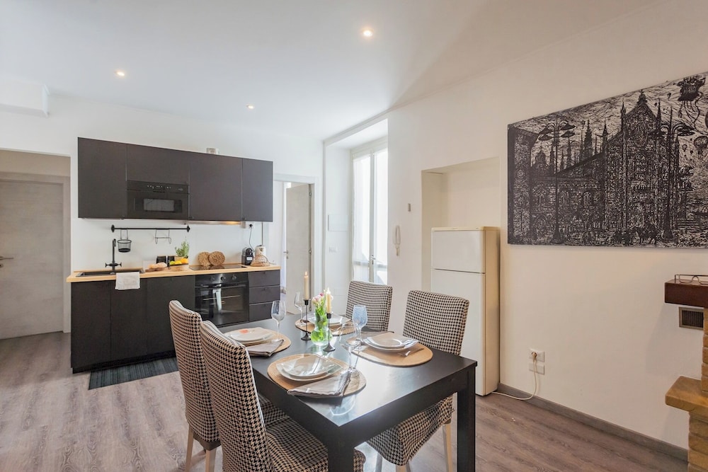 Apartment (2 Bedrooms)