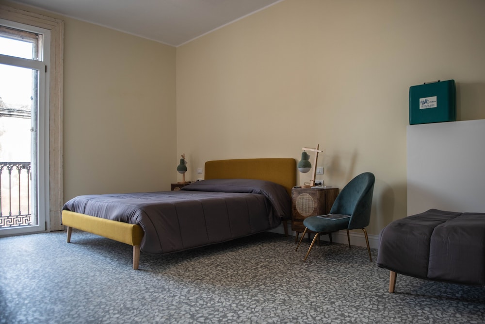U'Panarijdde, 1 queen bed & 1 twin bed photo 3