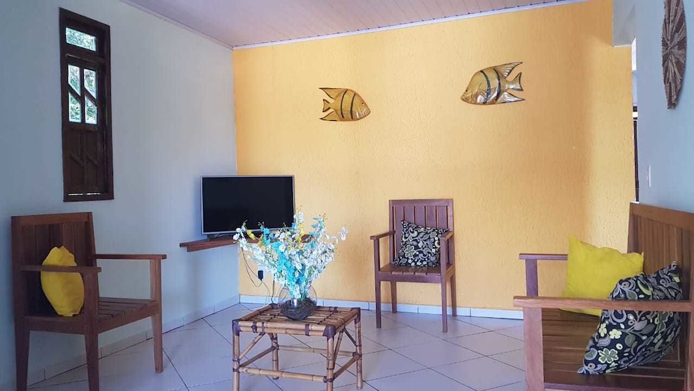House, 2 Bedrooms photo 3