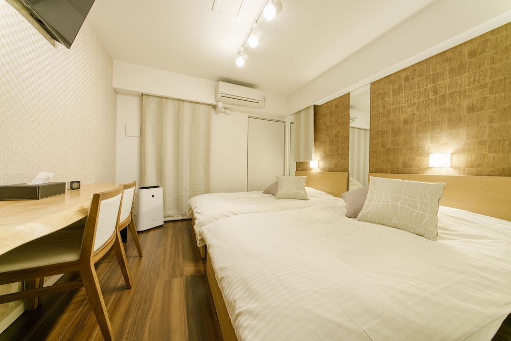 Standard Twin Room, Non Smoking photo 2