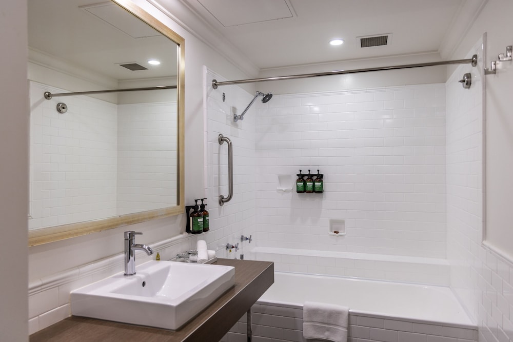 Premium Room, 2 Queen Beds, Balcony, Ocean View - Photo 6