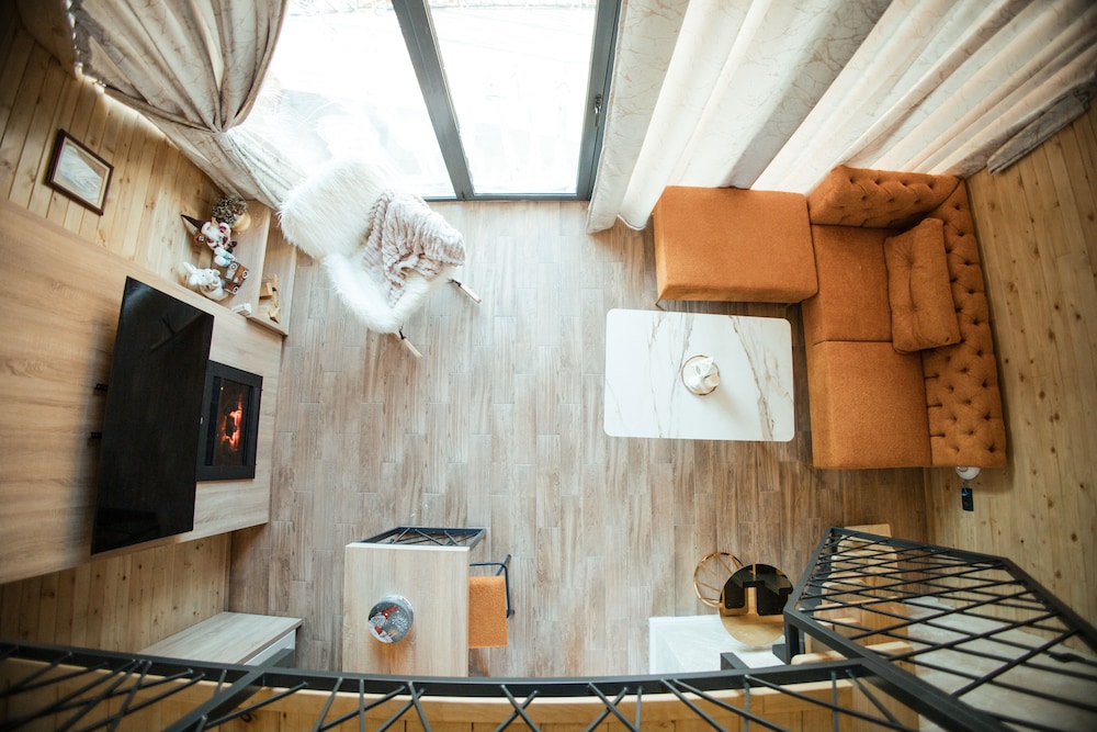 Superior House photo 3