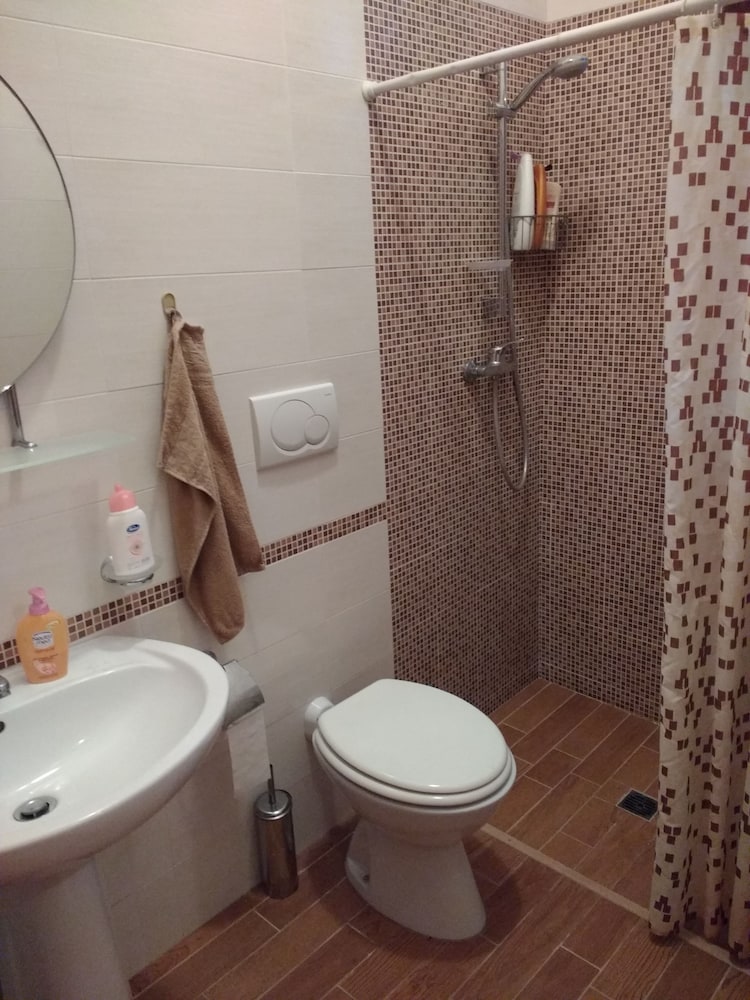 Apartment photo 3