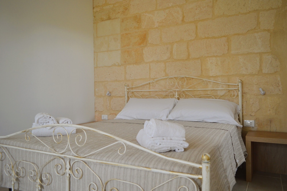 Classic Triple Room, Non Smoking, Garden View