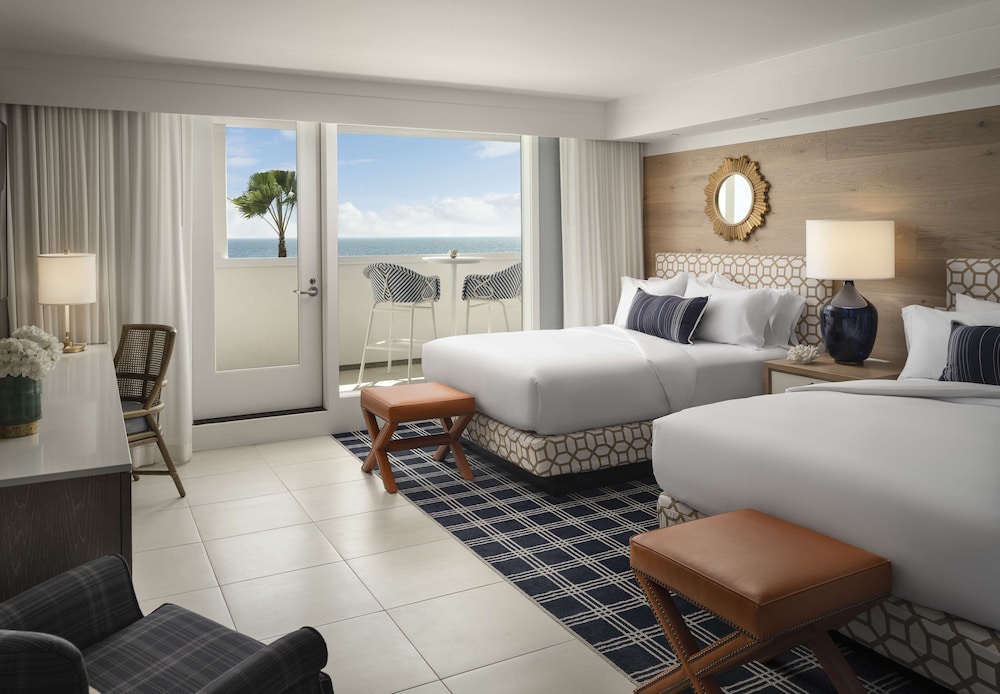 Cabana Oceanfront 2 Queens Hearing Accessible
