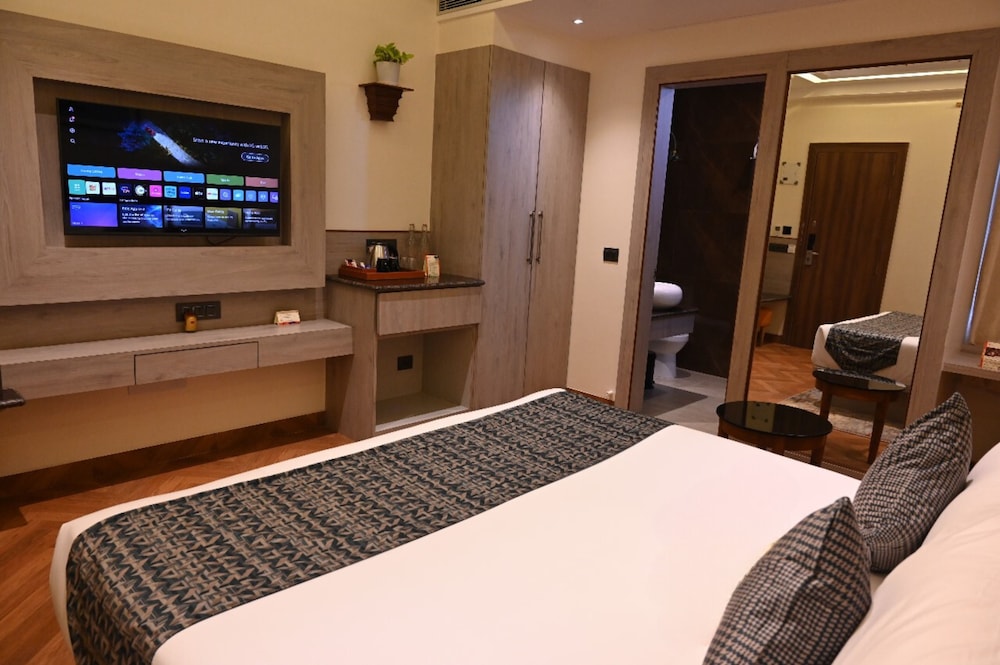 Luxury Room - Photo 2