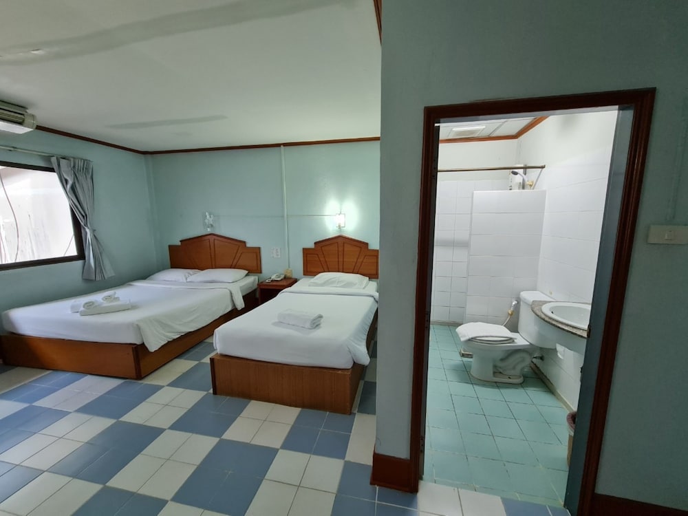 Triple Room photo 2