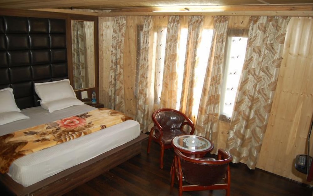Deluxe Double Room, Mountain View photo 1