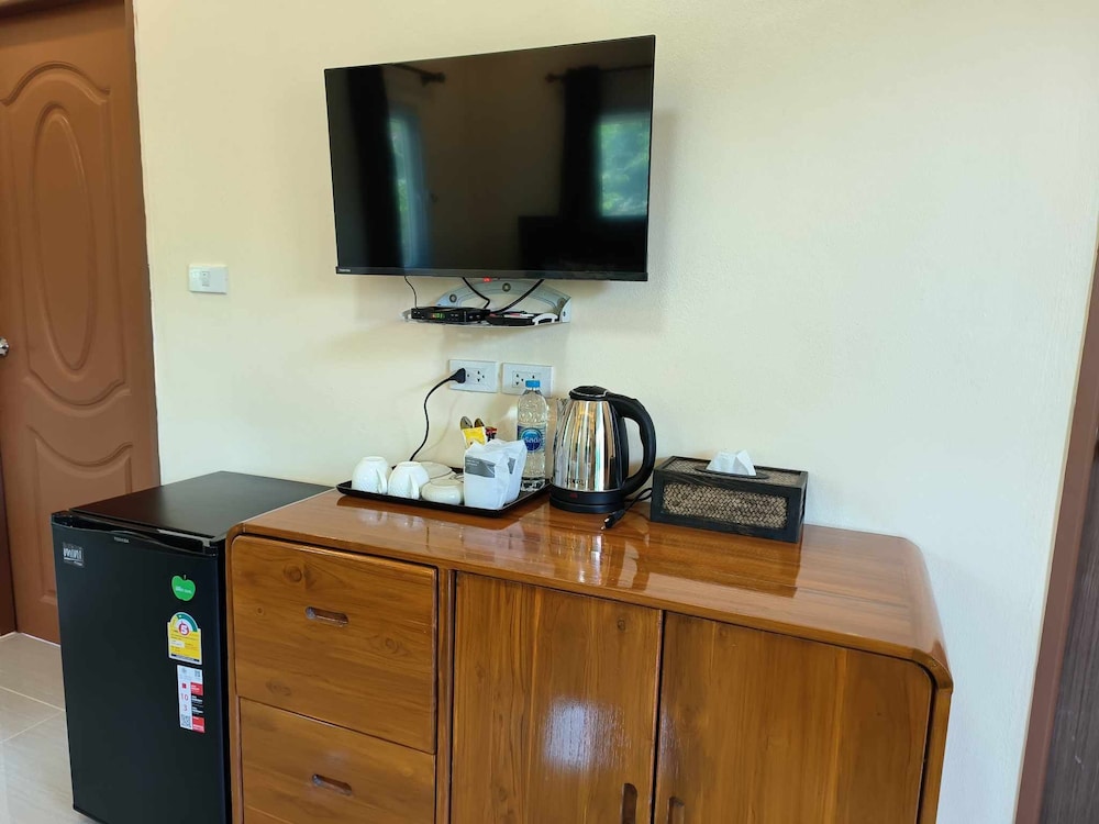 Deluxe Twin Room, 2 Twin Beds, Non Smoking, Sea View - Photo 7