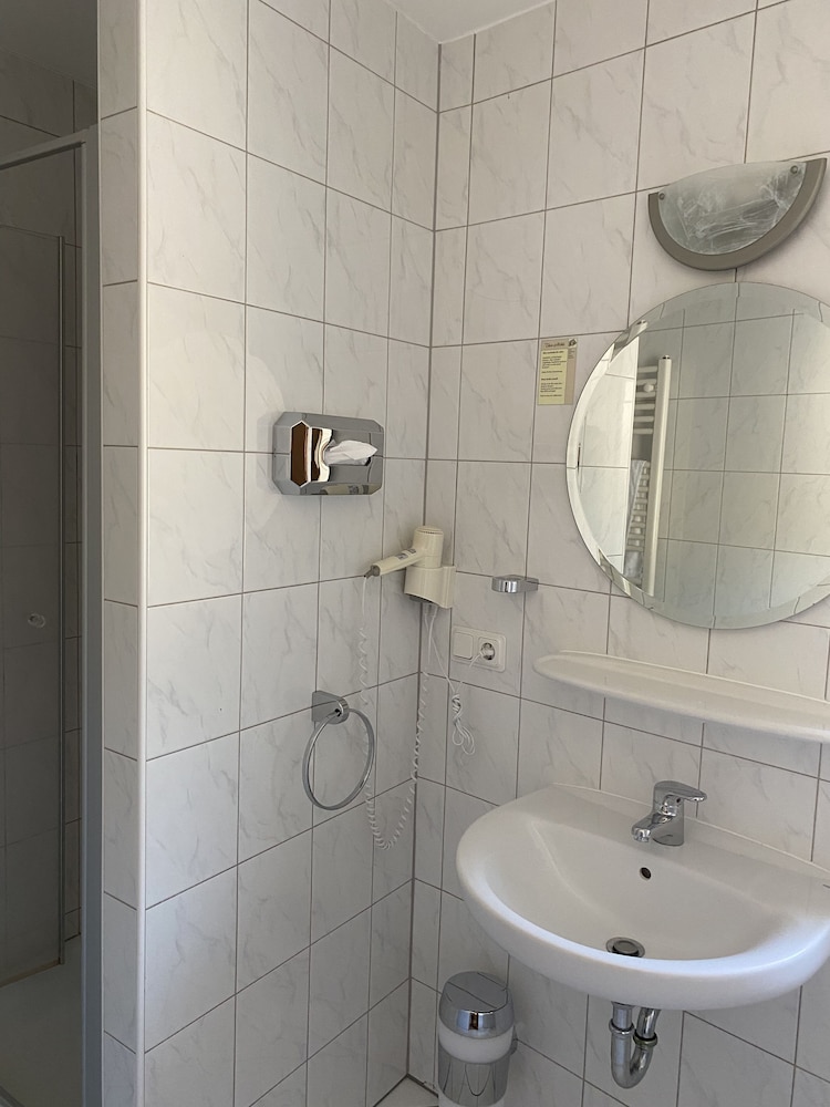 Standard Triple Room, 1 Bedroom photo 3