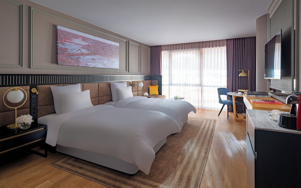 Luxury Twin Room (Bosphorus View) photo 1