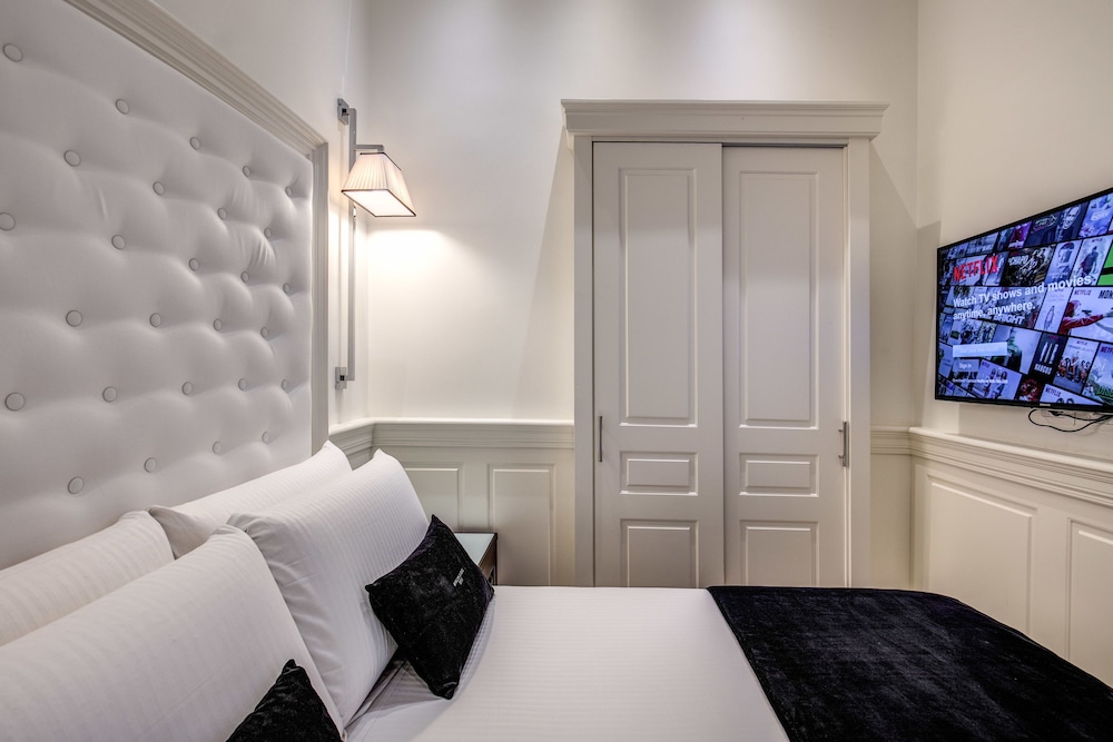 Economy Double Room photo 3