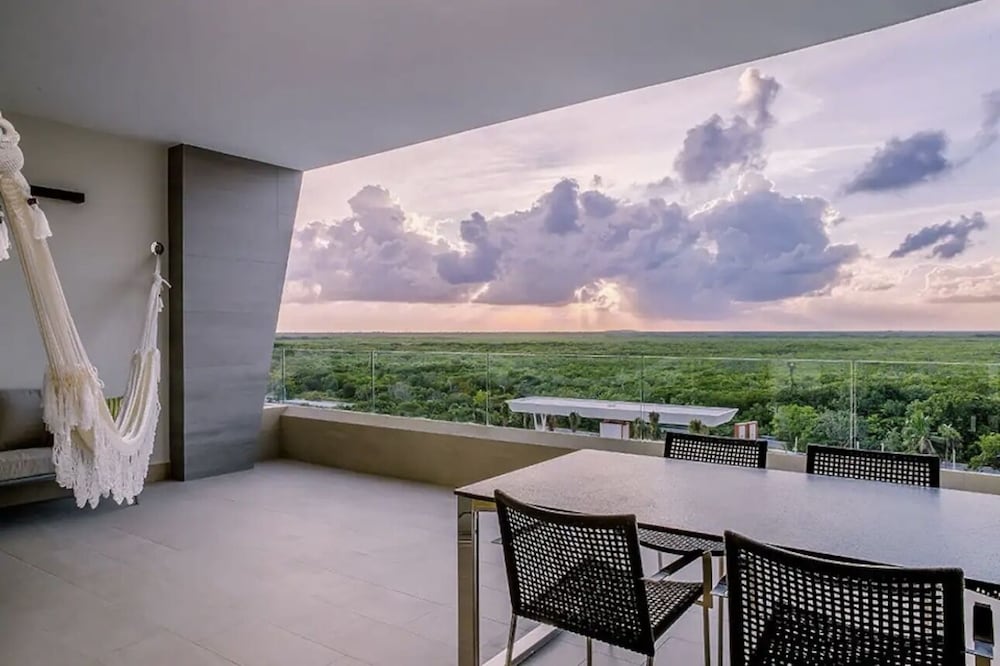 Luxury Suite, 2 Bedrooms, Ocean View - Photo 4