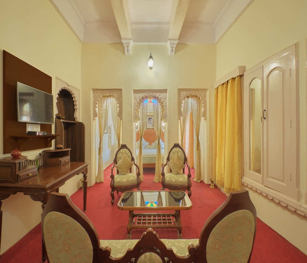 Heritage A/C Suite photo 1