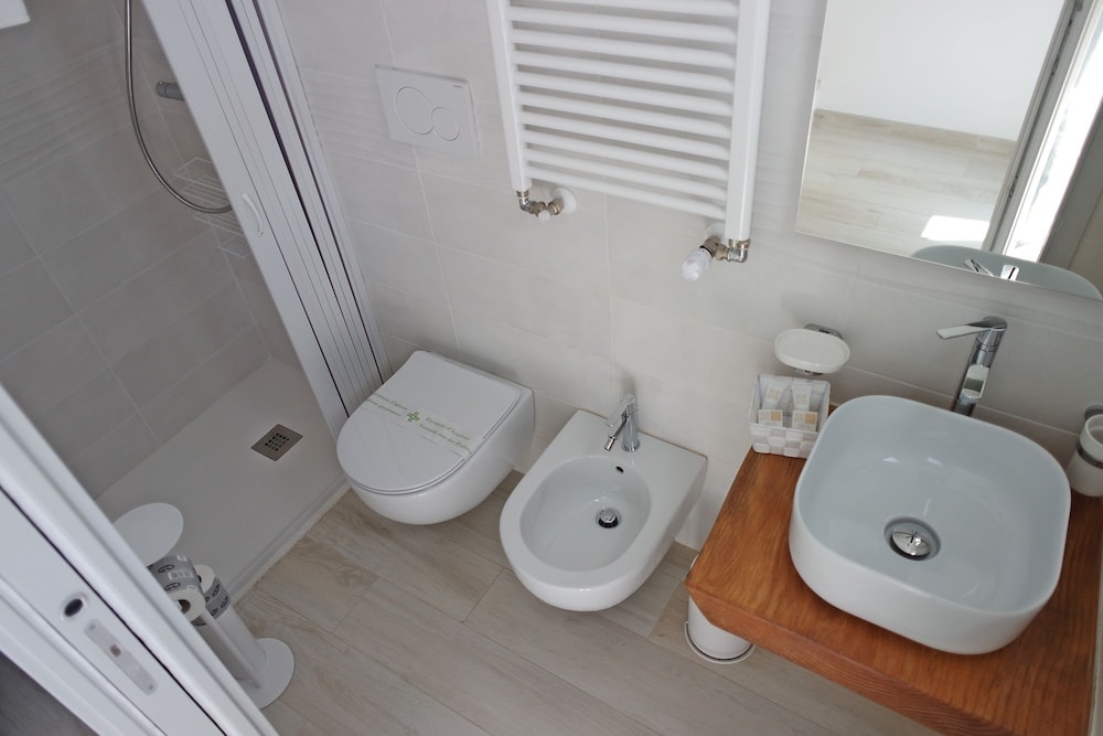 Deluxe Room, Balcony photo 3