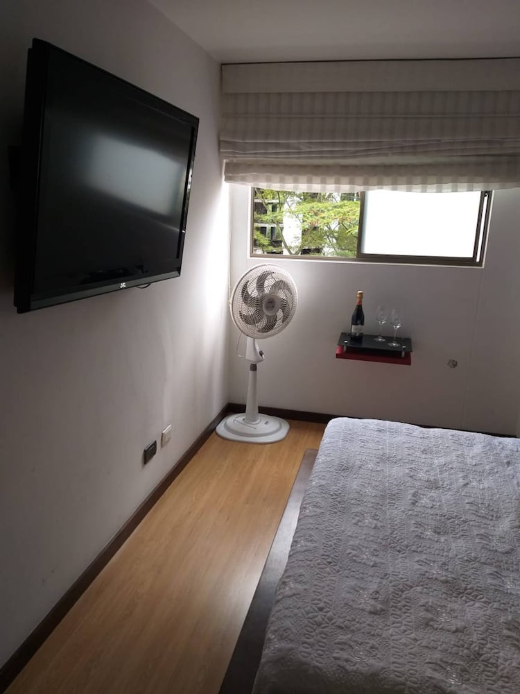 Apartment, 2 Bedrooms, Smoking, Balcony