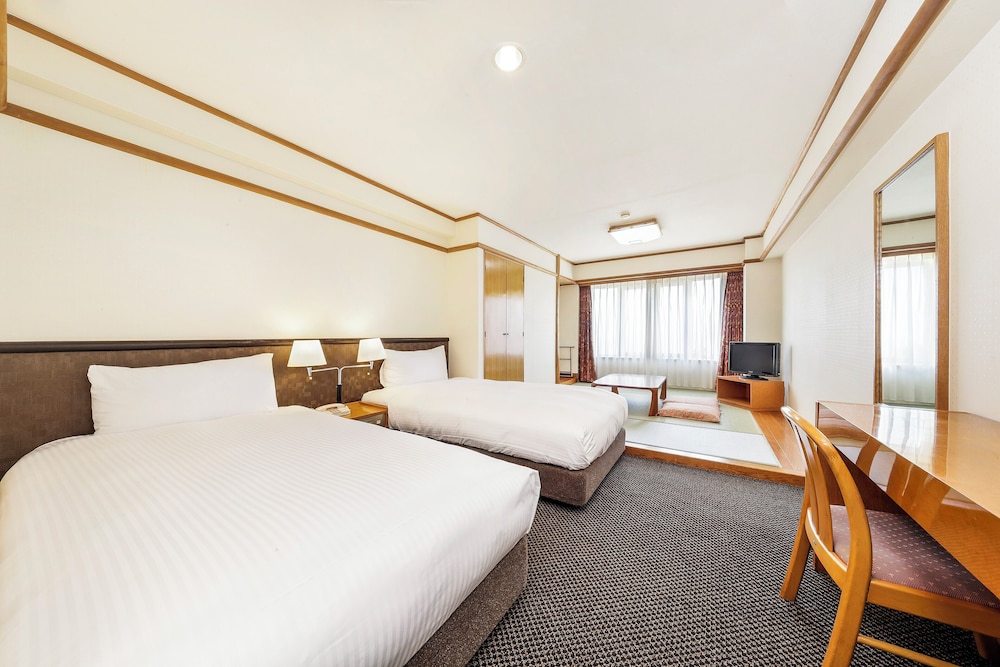 [Standard Room] Twin beds / 27.6 sqm, Non Smoking - Photo 1