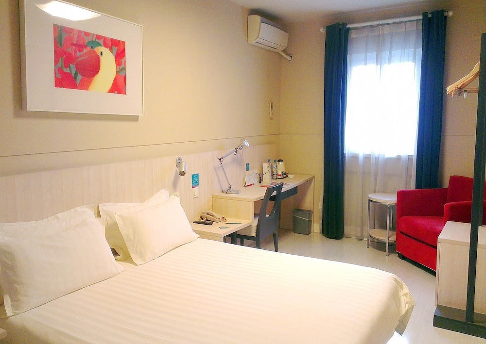 Single Room (A) photo 1