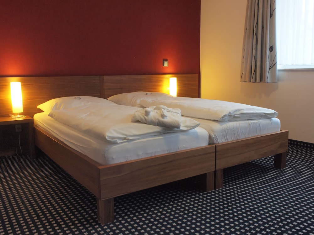 Comfort Twin Room - Photo 7