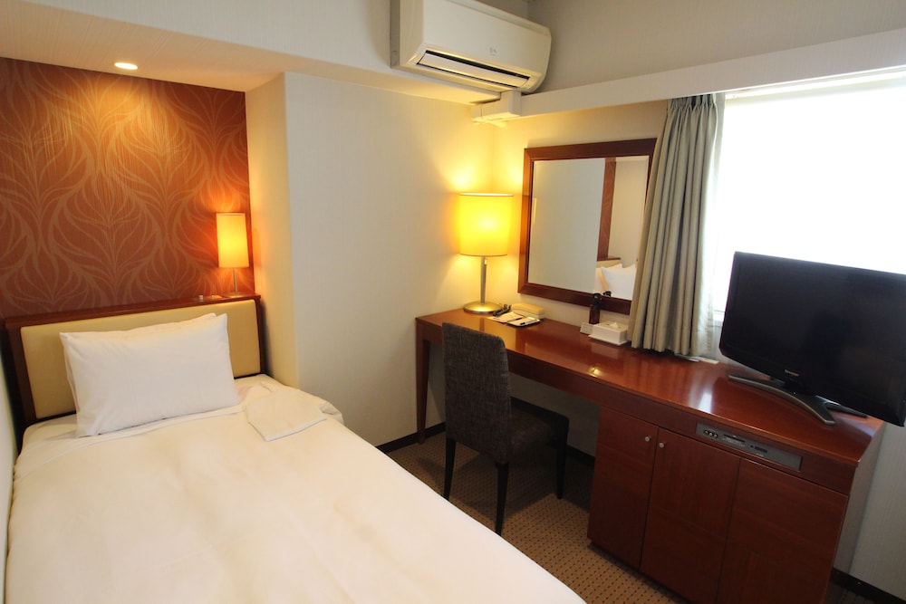 Compact Single Room, Smoking photo 1