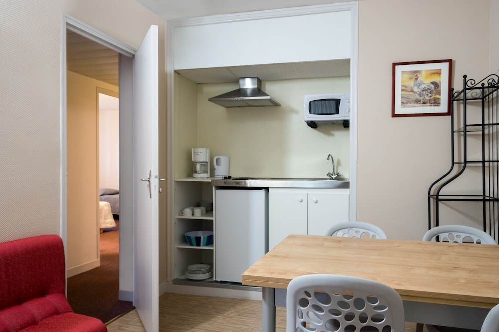 Apartment - Photo 1