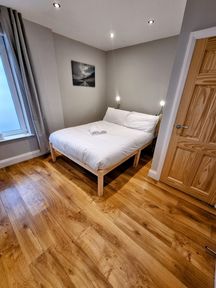 Deluxe Apartment photo 3