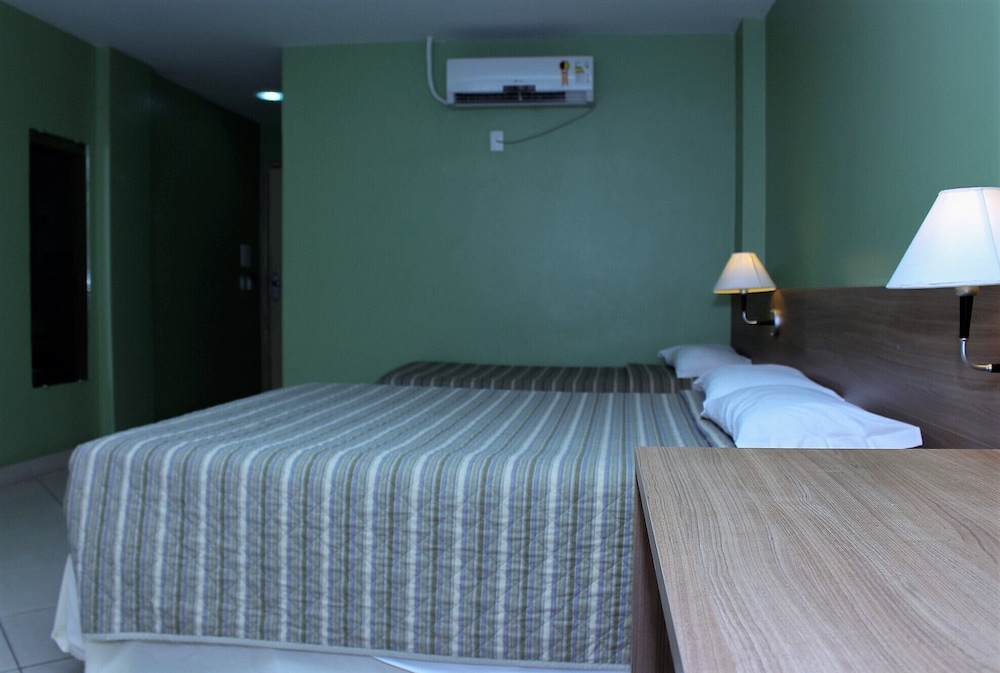 Triple Room, Multiple Beds photo 2