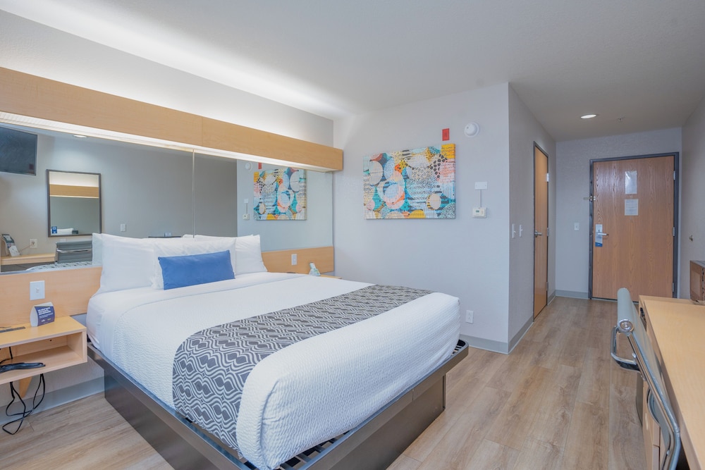 Room, Accessible - Photo 2