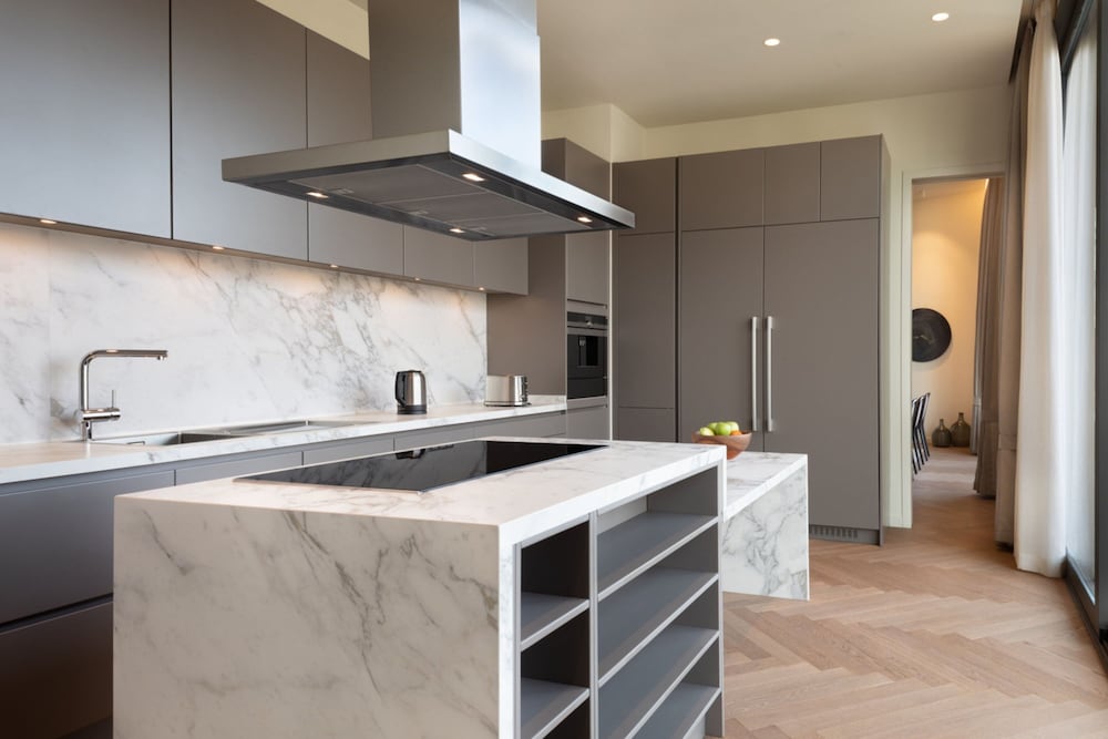 Penthouse, 5 Bedrooms, City View, Corner
