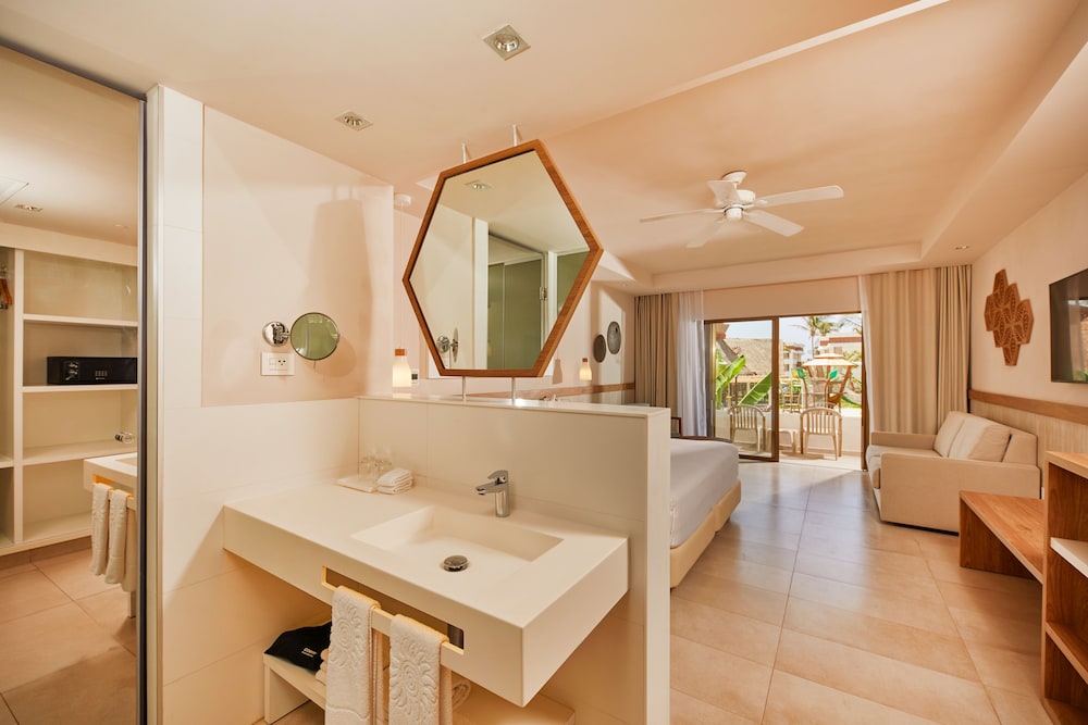 Premium Room (Superior 2+2) photo 2