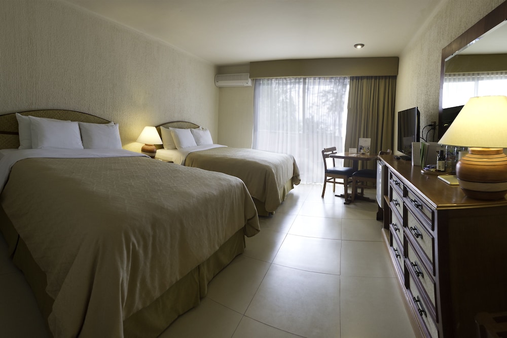 Standard Room - Photo 2