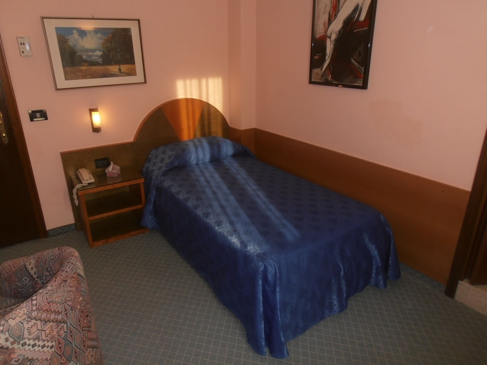 Twin Room photo 3