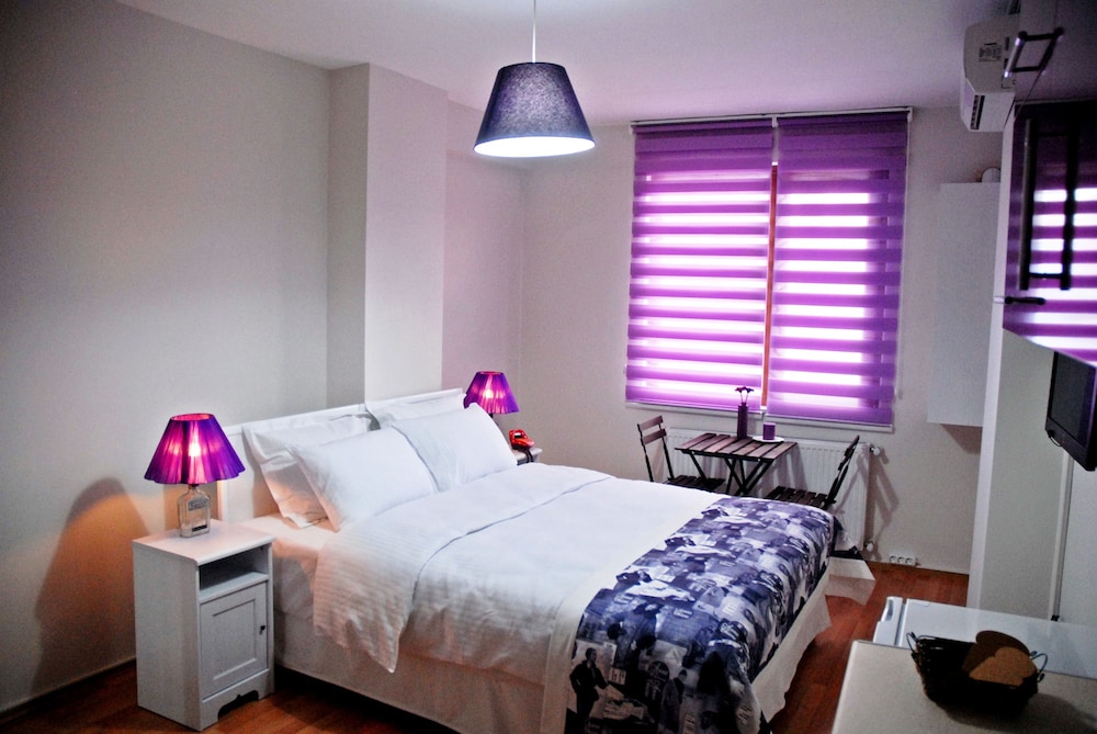 Standard Double or Twin Room photo 2