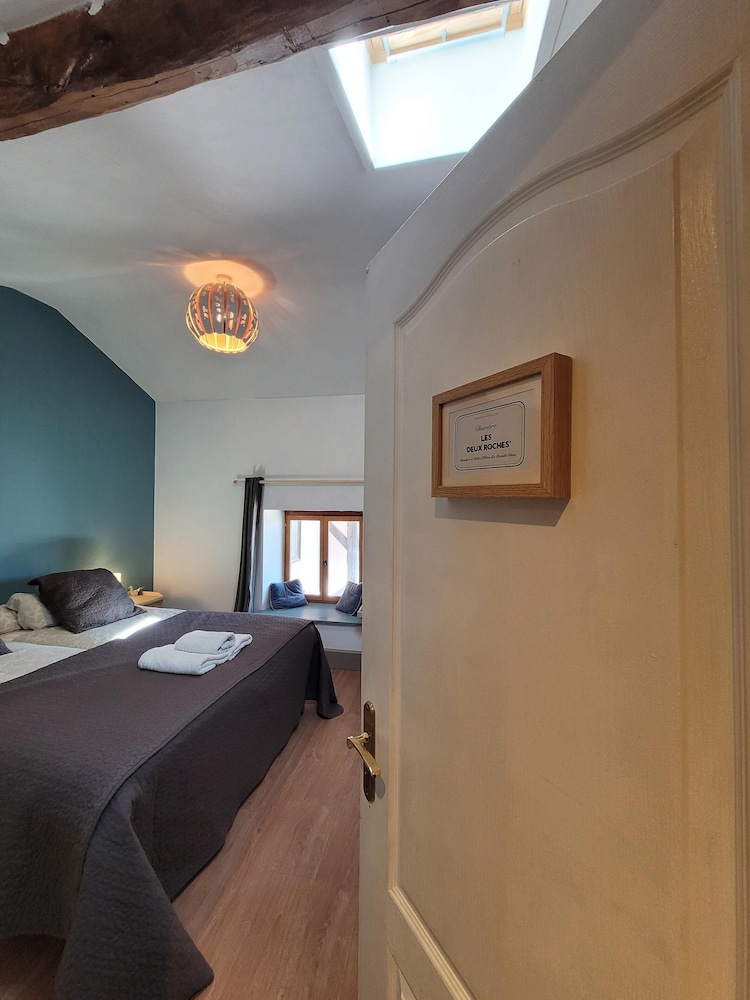 Twin Room, Private Bathroom (Les Deux Roches) photo 1