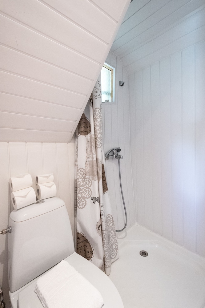 Cabin (Magique) photo 2
