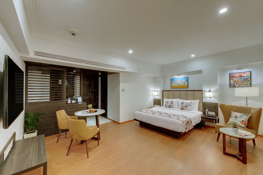Fern Club Room