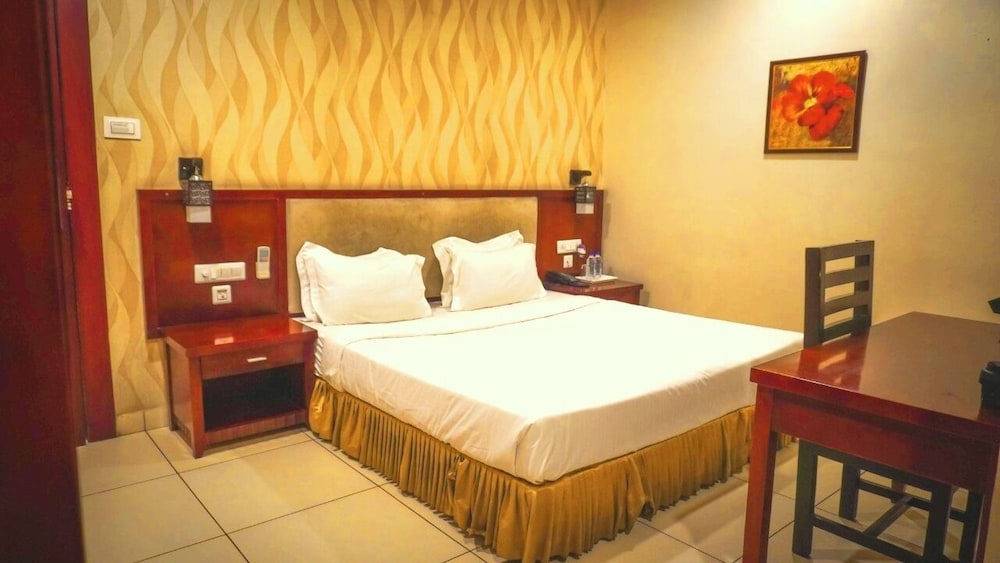 Deluxe Room - Photo 3